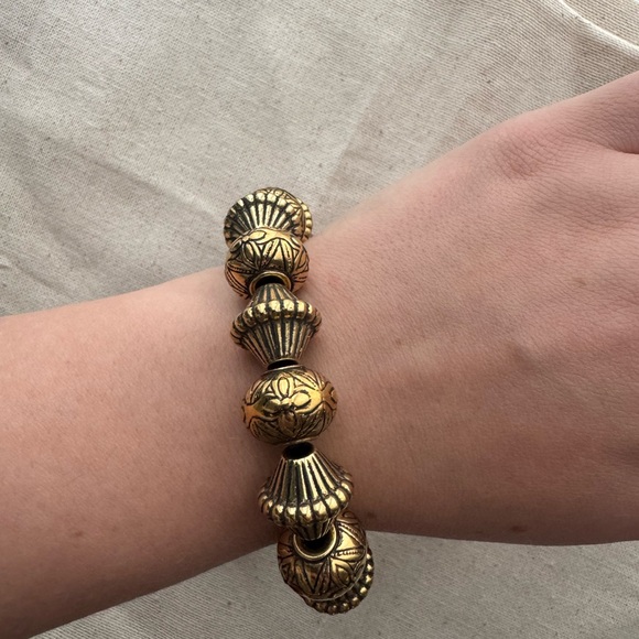 Handmade Ribbon Bracelet 💛🖤 - Picture 3 of 6